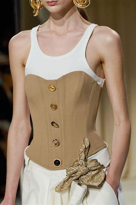 corsets fall 2024